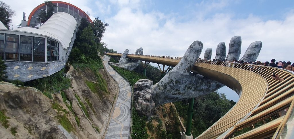 Golden Bridge Vietnam